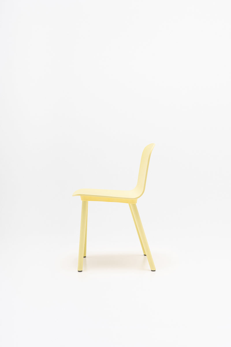 Nud Konferensstol, plywood med träunderrede