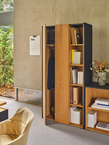 Viga wardrobe