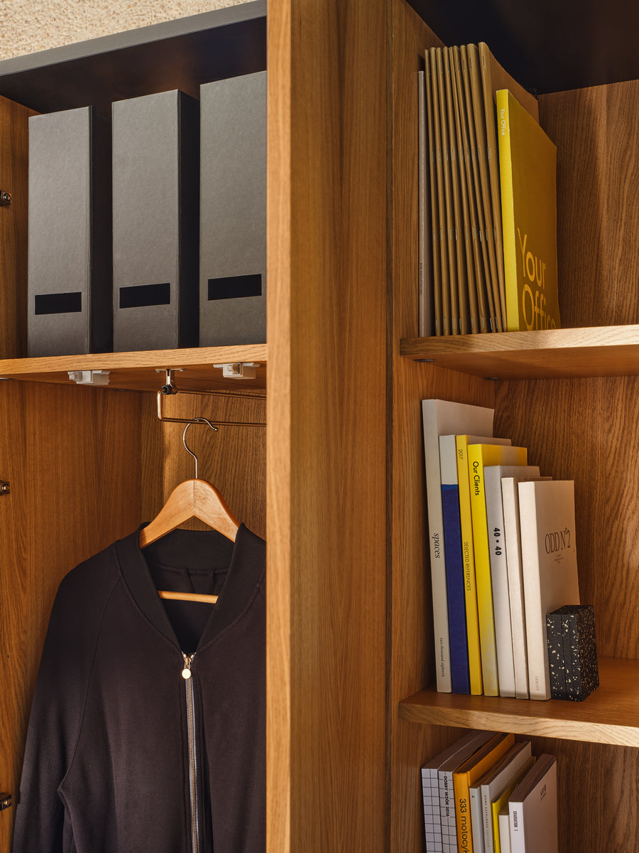 Viga wardrobe