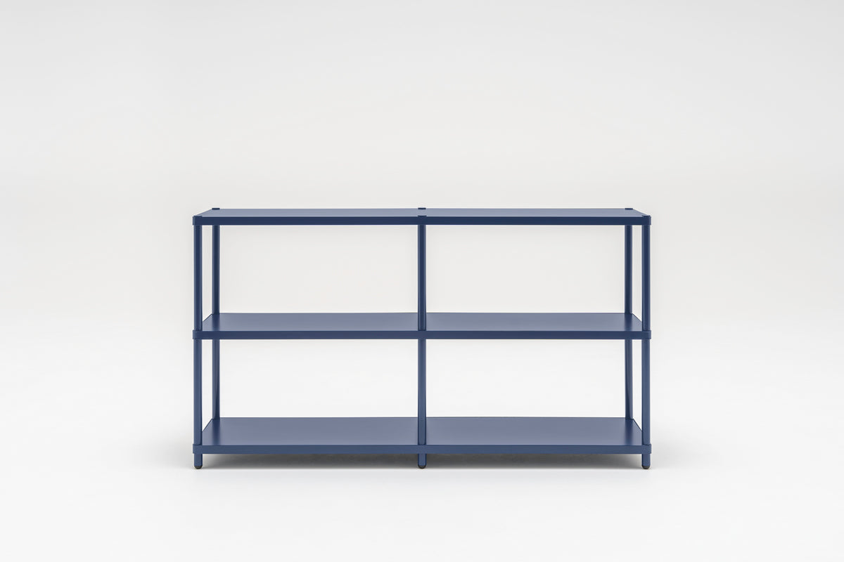 Stilt bookcase