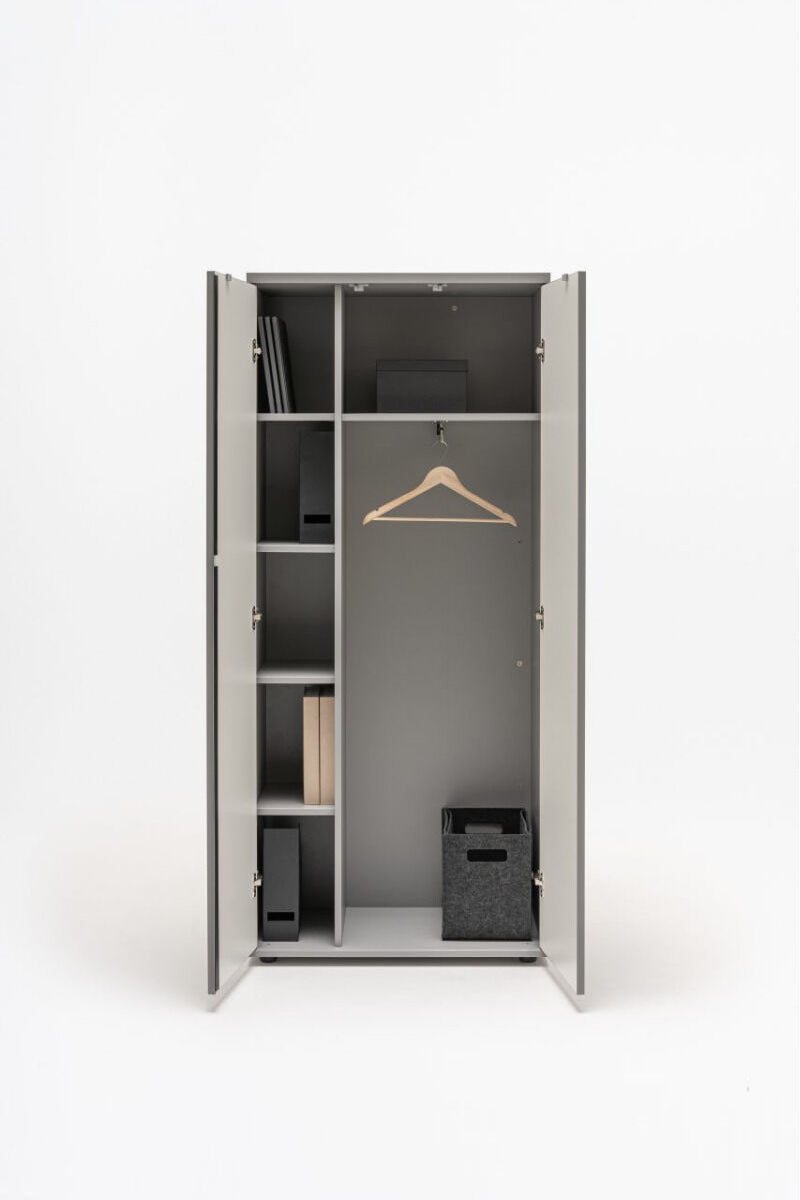 Color wardrobe