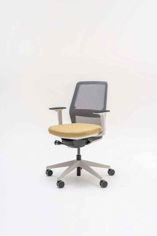Evo Kontorsstol, mesh-rygg