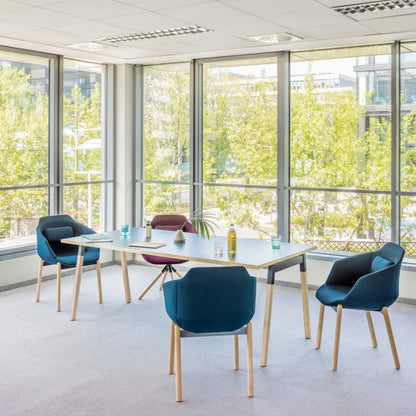 Ogi W Matbord, detalj