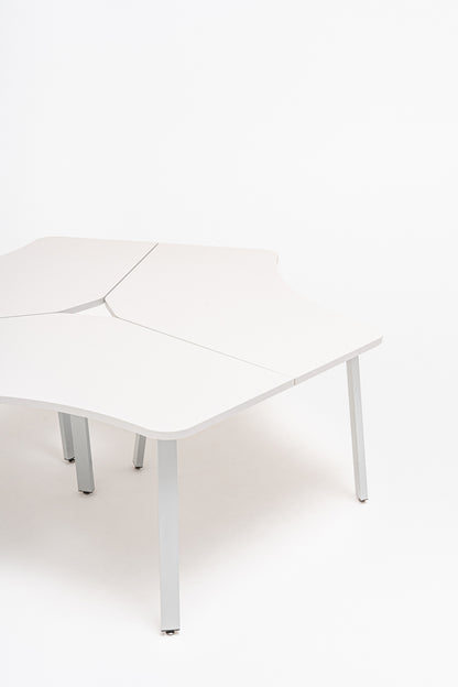 Ogi A Bänkskrivbord tre-stationer