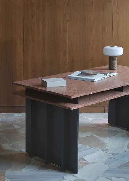 Piato skrivbord
