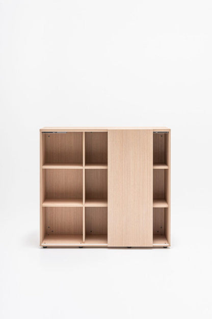 Quando managerial cabinet