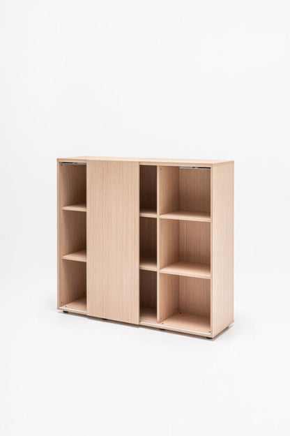 Quando managerial cabinet