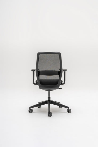 Evo Kontorsstol, mesh-rygg