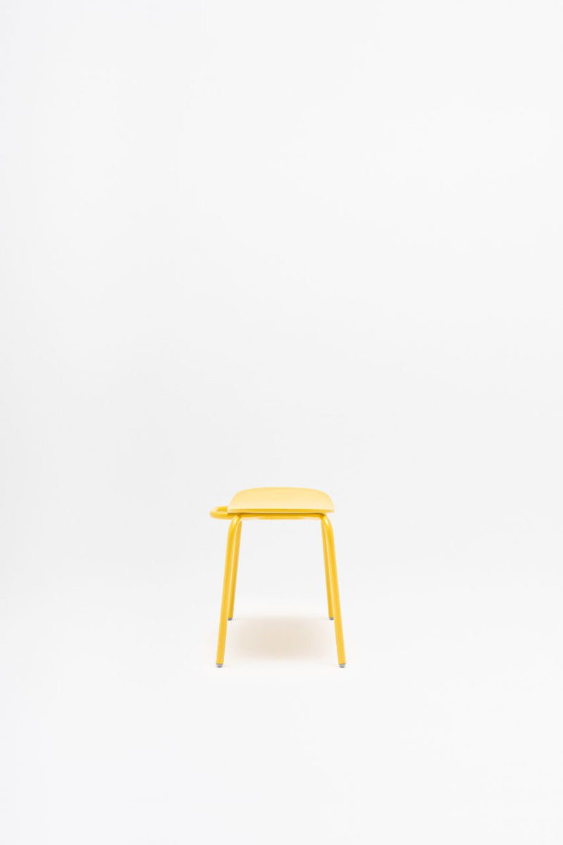 New School Lounge Fotpall plywood, natur ek