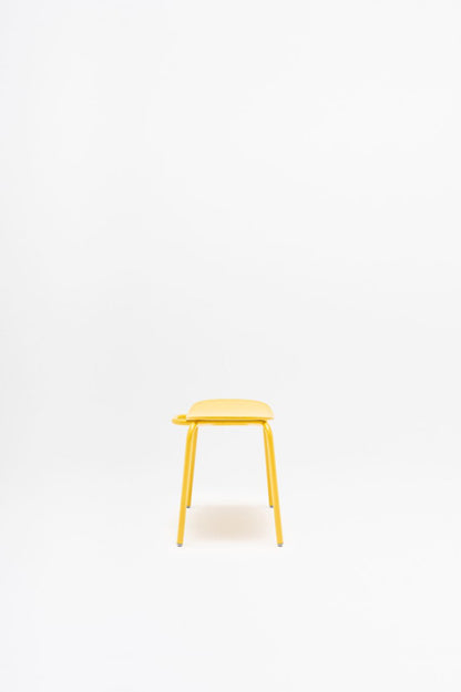 New School Lounge Fotpall plywood, natur ek