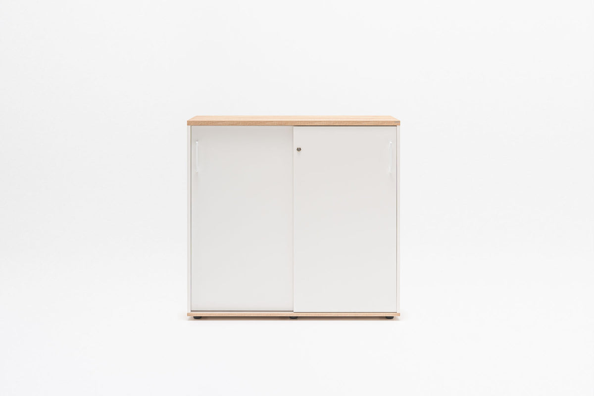 Standard sliding door cabinet