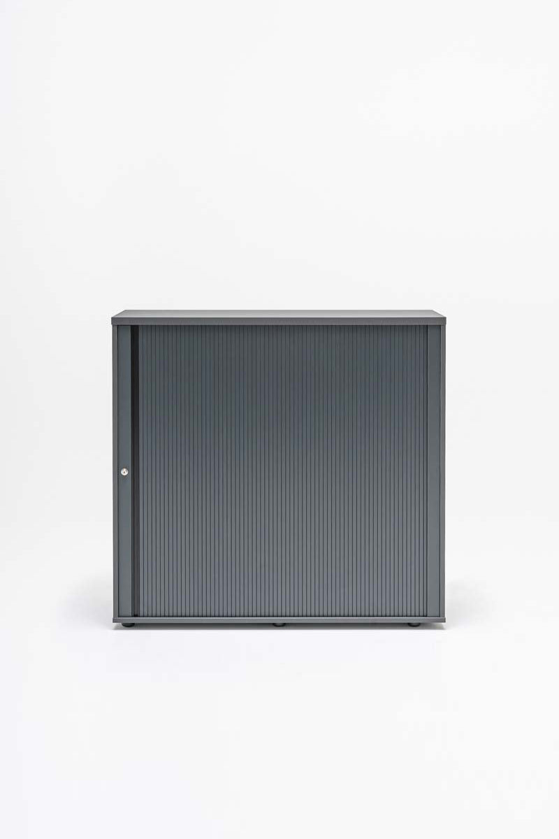 Basic tambour cabinet